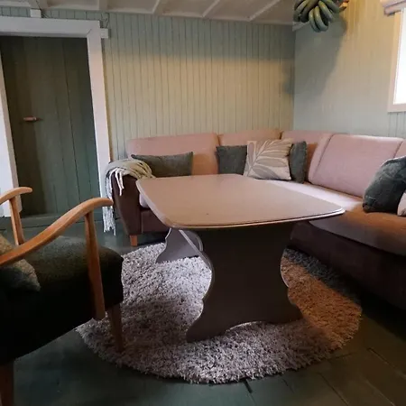 Fisherman's Cabin, Lofoten - 26 Ivarbua *
